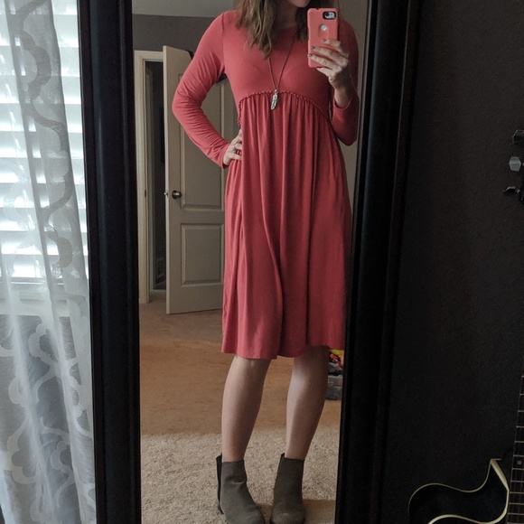 Piper and Scoot Dresses & Skirts - Piper and Scoot Comfortable Dress